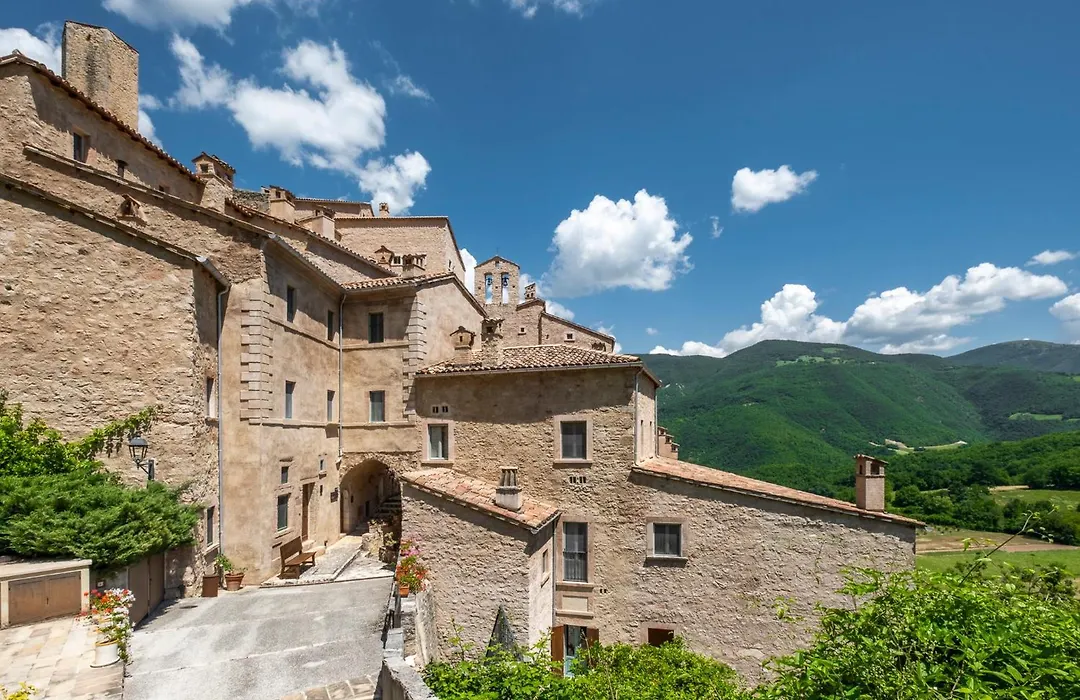 Castello Di Postignano Relais-1